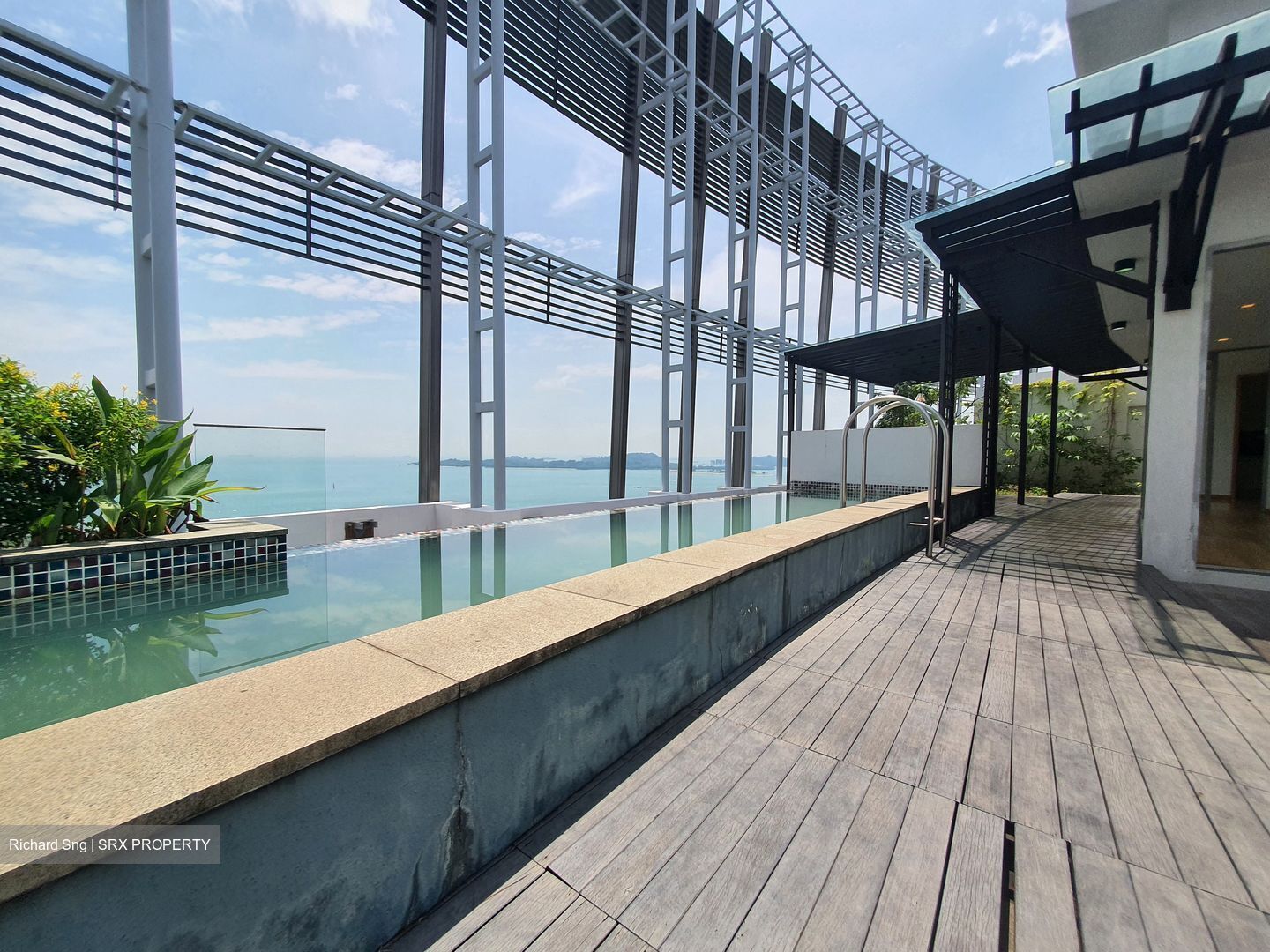 The Oceanfront @ Sentosa Cove (D4), Condominium #581972131